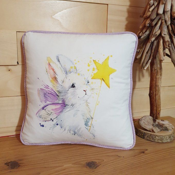 Coussin motifs aquarelle